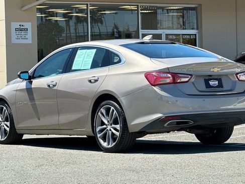 Used 2022 Chevrolet Malibu Premier FWD image 9