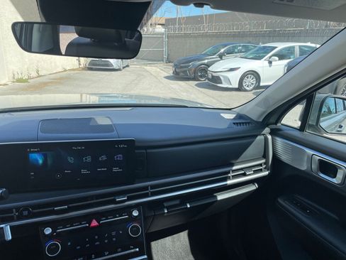 Used 2025 Hyundai Santa Fe SEL image 37