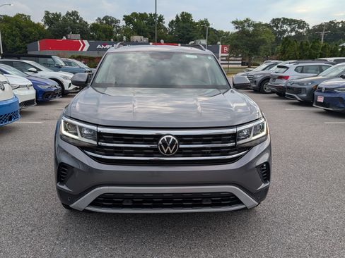 Used 2023 Volkswagen Atlas SE w/ Panoramic Sunroof Package AWD/4WD image 8