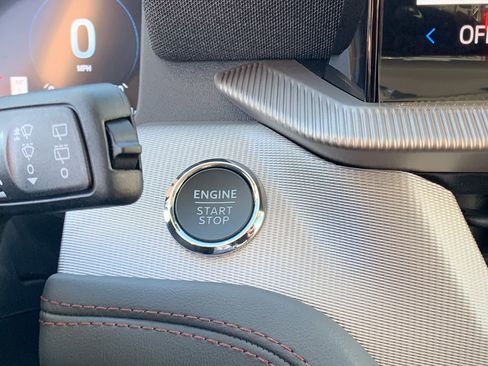 New 2026 Ford Explorer Active w/ Active Comfort Package image 18