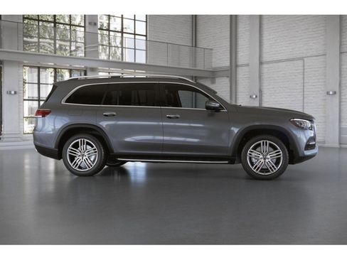 Used 2022 Mercedes-Benz GLS 450 4MATIC image 18