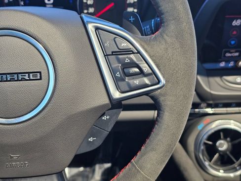 Used 2022 Chevrolet Camaro ZL1 RWD image 24
