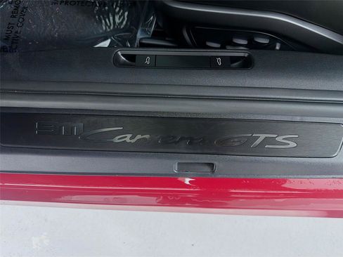 Certified 2025 Porsche 911 Carrera GTS image 10