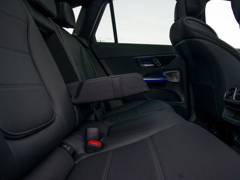 New 2026 Mercedes-Benz GLC 300 4MATIC image 13