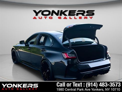 Used 2022 BMW M3 Competition w/ M Carbon Exterior Package image 5