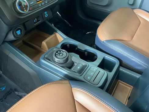 Used 2024 Ford Maverick Lariat FWD image 19