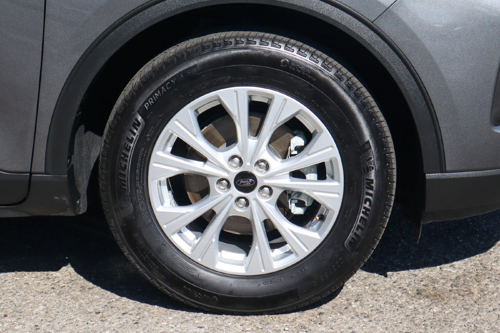 Used 2025 Ford Escape Active w/ Tech Pack #1 FWD image 41