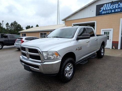 Used 2018 RAM 2500 SLT image 1