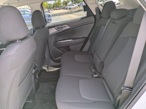 Certified 2026 Kia Sportage LX w/ LX Convenience Package FWD image 11