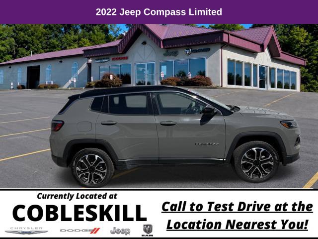 Used 2022 Jeep Compass Limited AWD/4WD image 4