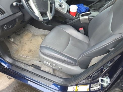 Used 2012 Toyota Prius Four image 17