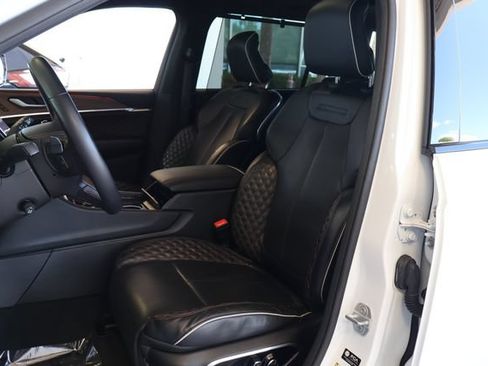 Used 2023 Jeep Grand Cherokee L Summit w/ Advanced Protech Group IV RWD image 13