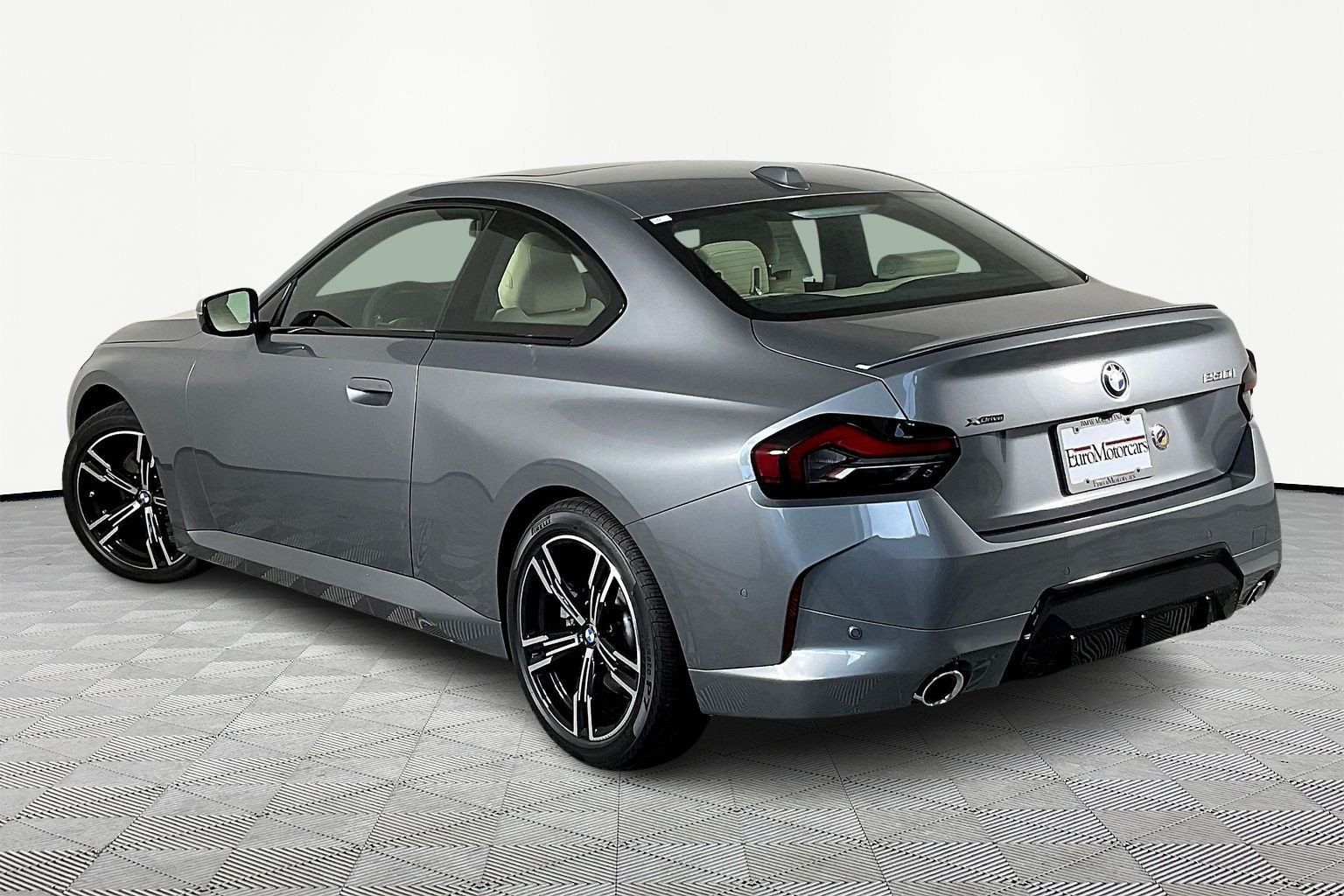 New 2026 BMW 230i xDrive Coupe w/ Premium Package AWD/4WD image 4