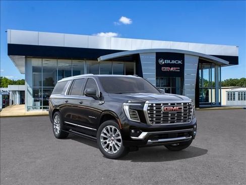 New 2026 GMC Yukon XL Denali w/ Denali Reserve Package AWD/4WD image 1