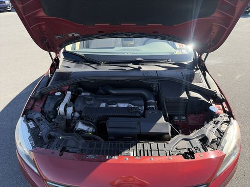 Used 2015 Volvo S60 T5 Platinum image 35