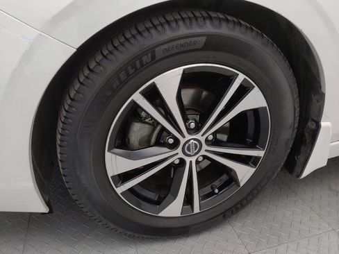 Used 2021 Nissan Sentra SV FWD image 31
