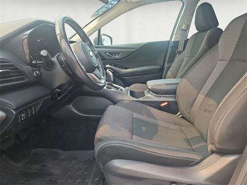 Used 2023 Subaru Outback Premium image 9