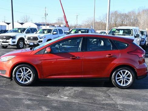 Certified 2018 Ford Focus SE image 4