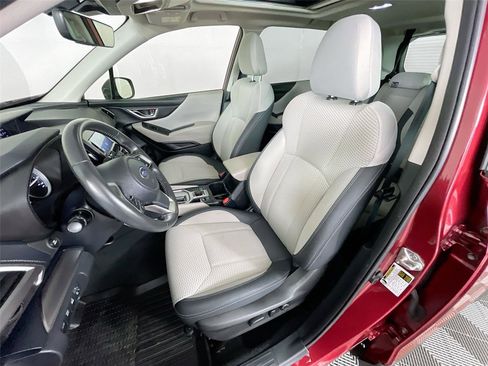 Certified 2023 Subaru Forester Premium AWD/4WD image 24