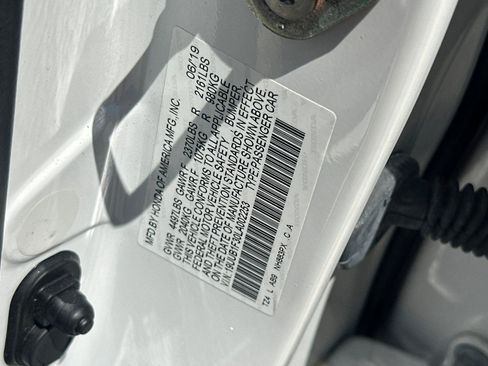 Used 2020 Acura TLX FWD image 35