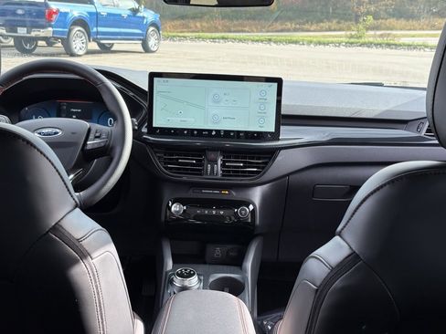 New 2026 Ford Escape ST-Line Select w/ Tech Pack #2 image 24