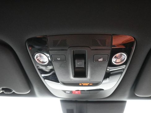 Certified 2025 Kia Sportage SX image 17