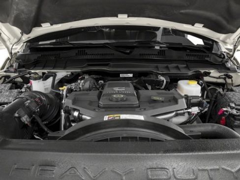 Used 2017 RAM 2500 Limited image 17