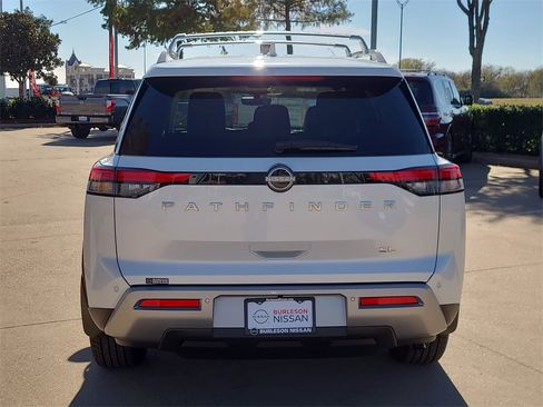 New 2025 Nissan Pathfinder SL w/ Cargo Package image 3