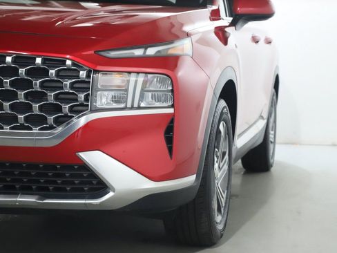 Used 2022 Hyundai Santa Fe SEL FWD image 4