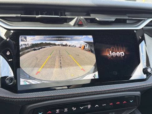 New 2026 Jeep Cherokee Limited AWD/4WD image 17