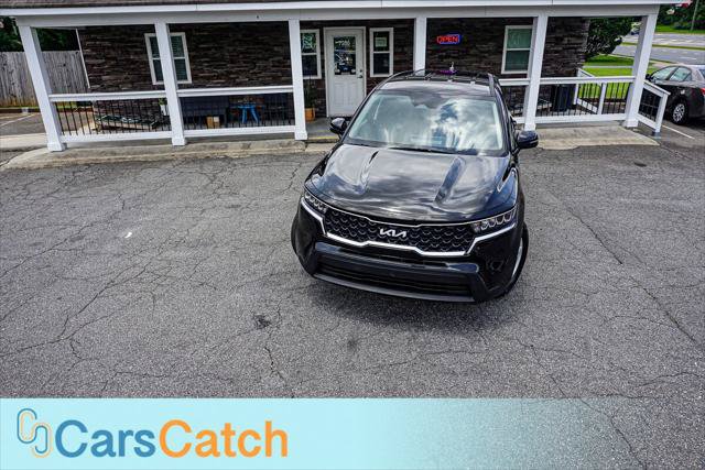 Used 2023 Kia Sorento LX FWD image 3
