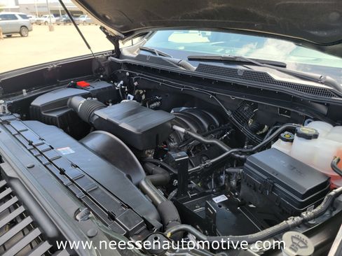 Used 2025 Chevrolet Silverado 2500 Custom w/ Custom Value Package image 31