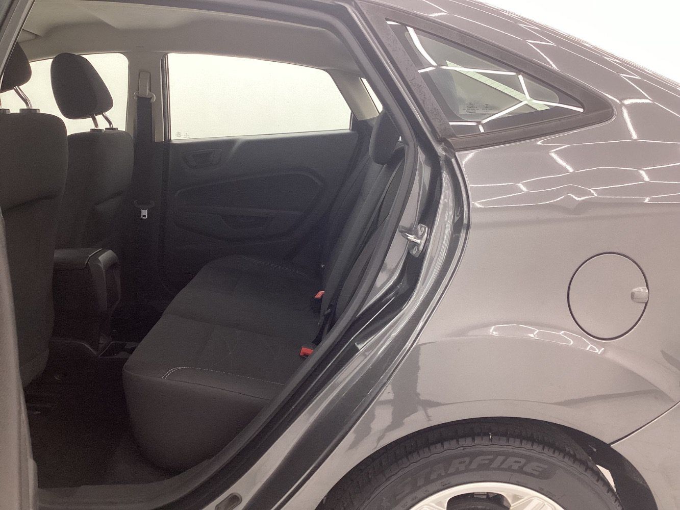 Used 2019 Ford Fiesta SE FWD image 20