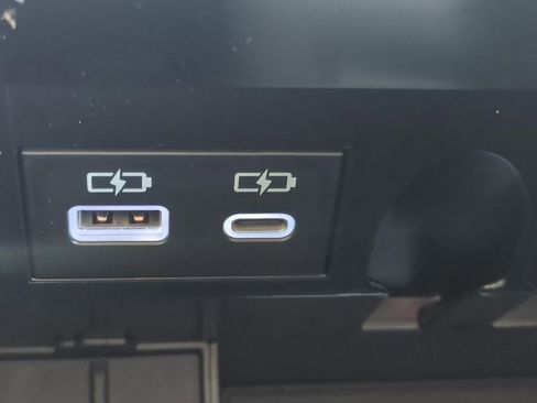 New 2026 Toyota Tundra Limited AWD/4WD image 21