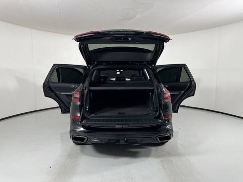 Used 2022 BMW X5 M50i AWD/4WD image 29