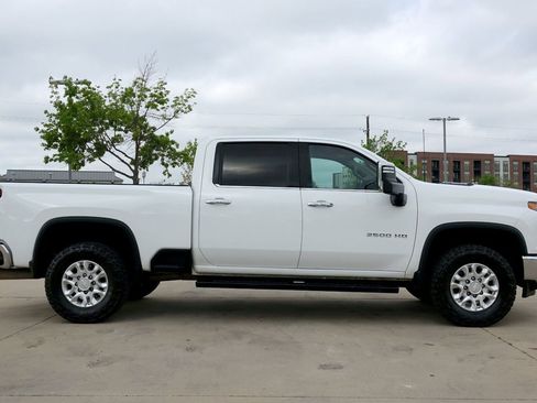 Used 2020 Chevrolet Silverado 2500 LTZ AWD/4WD image 13