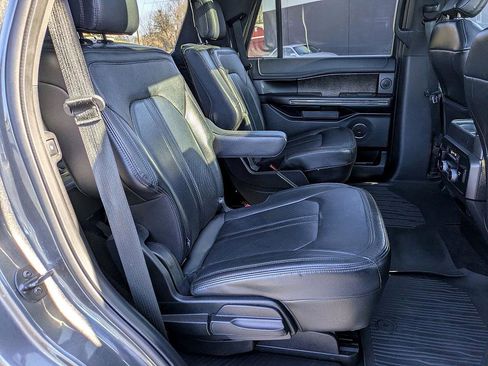 Used 2019 Ford Expedition Limited w/ Equipment Group 301A image 37