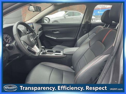Certified 2024 Nissan Sentra SR w/ SR Premium Package image 15