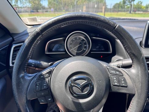 Used 2014 MAZDA MAZDA3 i Grand Touring FWD image 17