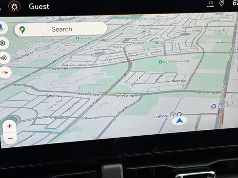 New 2026 Chevrolet Equinox LT w/ Safety and Technology Package FWD image 18