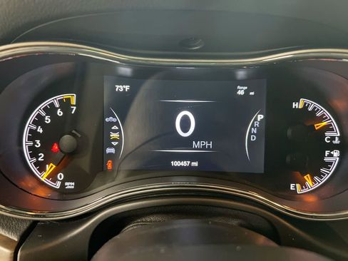 Used 2018 Jeep Grand Cherokee Limited w/ Luxury Group II image 12