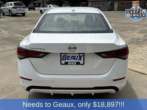 Used 2025 Nissan Sentra SV FWD image 13