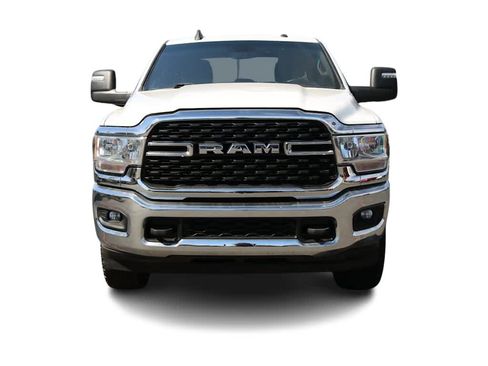 Used 2024 RAM 2500 Big Horn AWD/4WD image 2