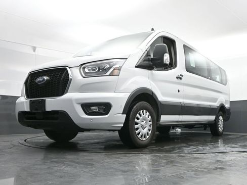 Used 2023 Ford Transit 350 XLT image 45