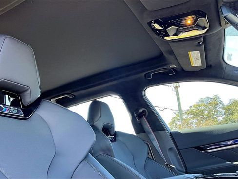 New 2026 BMW M5 Touring image 22