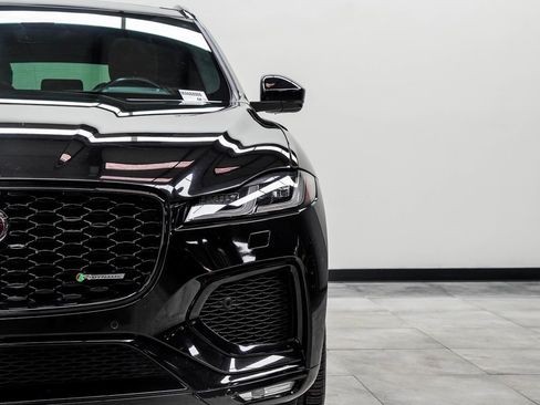 Used 2021 Jaguar F-PACE R-Dynamic S image 4