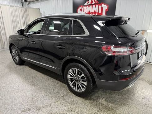 Used 2023 Lincoln Nautilus AWD w/ Premium Package image 6