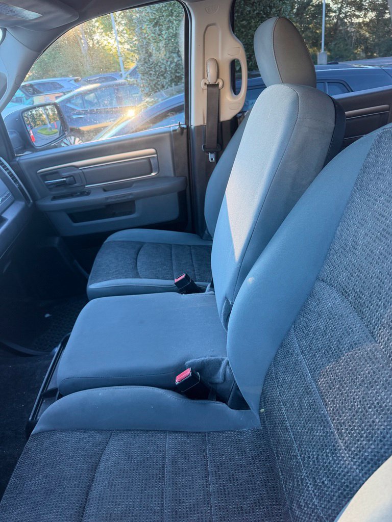 Used 2019 RAM 1500 Big Horn AWD/4WD image 9