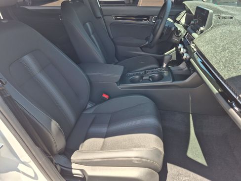 Used 2026 Honda Civic Sport Touring image 23
