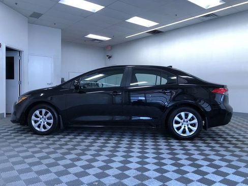 Certified 2024 Toyota Corolla LE image 11